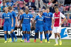PSV le gana al Ajax en el clásico