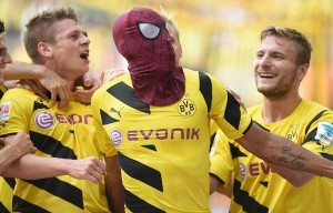 Spiderman en el Signal Iduna Park