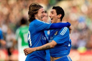 Modric hasta el 2018 de blanco