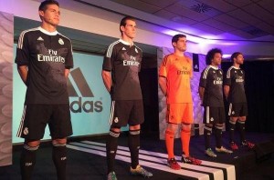 Real Madrid tercer uniforme