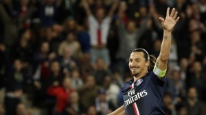 zlatan marca en la goleada 5-0 del psg ante el st etienne