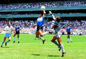 La 'mano de Dios' de Diego Maradona