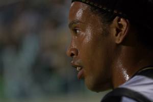 Mensaje racita a Ronaldinho