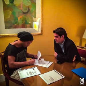 Ronaldinho usará la camiseta número "49"