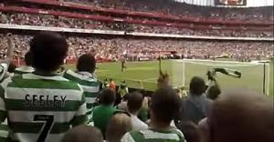 Aficionados del Celtic cantan "Argentina, Argentina"