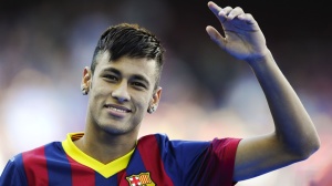Neymar supera a sus compatriotas