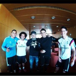 James Rodriguez y Marcelo cantan Travesuras con Nicky Jam Entreno Real Madrid