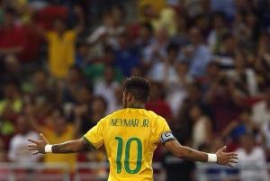 Brasil golea 4-0 a japon con 4 goles de neymar