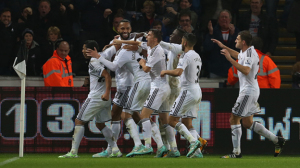 Arsenal no pudo con Swansea y se aleja en la general