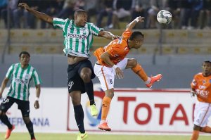 Atlético Nacional derrotó a César Vallejo y es semifinalista de la Sudamericana