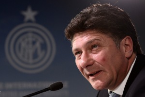 Inter de Milán despidió a su entrenador