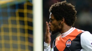 RÉCORD HISTÓRICO - Luiz Adriano (hat-trick hoy) es PRIMER jugador que marca 9 goles en las 4 primeras jornadas en TODA la historia de la UCL
