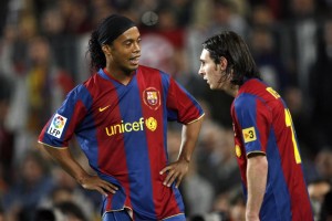 Ronaldinho y Messi en Barcelona