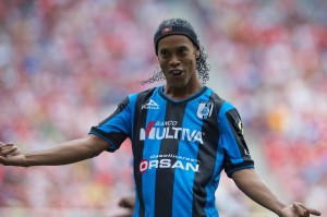 Ronaldinho en el Querétaro