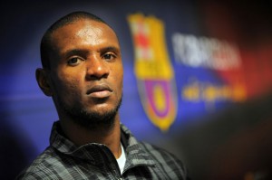 Eric Abidal se despide del fútbol de alto rendimiento a sus 35 años.
