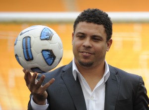 Ronaldo volverá al fútbol