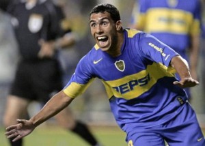 Así jugaba Carlos Tévez a los 14 años