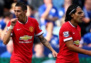 El argentino Ángel Di María y el colombiano Falcao García, dos de las traspasos más importantes que se efectuaron el año pasado en el fútbol inglés, ambos al Manchester United. Foto: Archivo