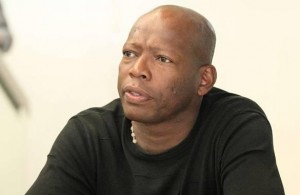 Asprilla: “Si Van Gaal se queda, Falcao se va”, expresó el ícono del fútbol colombiano
