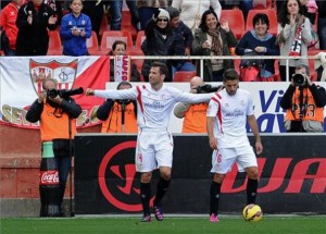 Sevilla goleó al Córdoba y Carlos Bacca marcó.