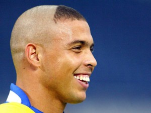 Ronaldo Nazario vuelve al fútbol