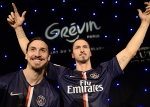 El jugador del PSG, Zlatan Ibrahimovic quedó inmortalizado con una estatua de cera en un museo de París.