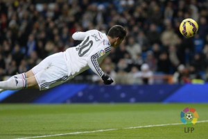Gol de James Rodríguez pone a ganar al Real Madrid frente a Sevilla