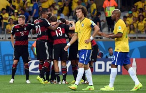 Alemania regaló camiseta al museo del Mineirao luego de golear 7-1 a Brasil por la semifinal del Mundial 2014
