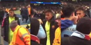 Neymar da Silva salió de cambió, se sentó, fue provocado por un aficionado y lo encaró