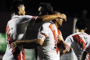 Teófilo logró doblete en la victoria de River Plate ante Sarmiento