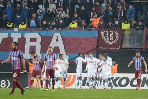 Duván Zapata marcó en la goleada del Napoli