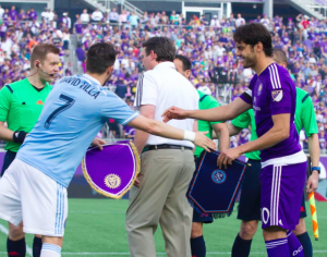 Villa y Kaká empataron en su debut en la MLS (Major League Soccer)