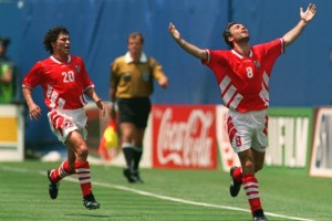 Hristo Stoichkov afirmó que Van Gaal es una escoria y que no tiene ningún tipo de respeto por él.