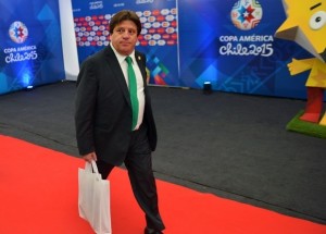 Miguel Herrera hizo publica la lista de convocados de México para juegos amistosos ante Ecuador y Paraguay