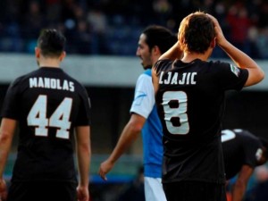 Roma no pudo con Chievo y cada vez más se aleja de la Juventus en la Serie A
