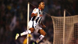 Dorlan Pabón, Yimmi Chará y Edwin Cardona con goles en el Monterrey.