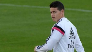 "La puntería sigue intacta": el golazo de James en el entrenamiento de Real Madrid