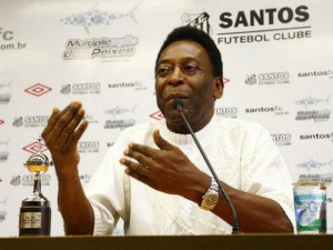 Pelé afirmó que el Santos dignificó el fútbol brasileño, razón por la cual los rivales los aplaudían