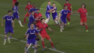 Terry se confundió y 'marcó' a Cahill en el gol de Thiago Silva