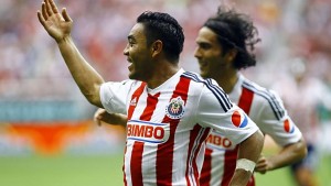 Chivas de Guadalajara asume el liderato en México después de cuatro años