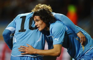 Forlán: "Cavani sería una buena incorporación para el Atleti"