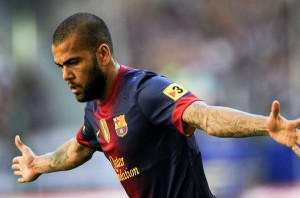 Golazos de Alves con el Barcelona