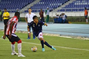 Lorenzo Orellano, el primer futbolista discapacitado que juega en el fútbol profesional de Colombia.