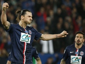 Zlatan marca hat trick en la goleada 4-1 del PSG al Saint Etienne y el cuadro parisino clasifica a la final de la Copa de Francia