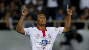 Bacca: “Sólo me iré del Sevilla si el club quiere que me vaya”