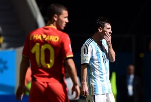 "A los 24, Messi ha ganado tres Balón de Oro ya, pero todavía soy joven y puedo mejorar más". Hazard