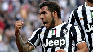Carlos Tévez celebrando en la Juventus