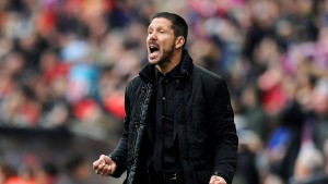 Simeone en el banco rojiblanco