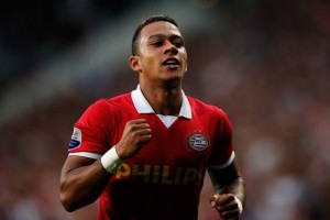Manchester United ficha a Memphis Depay