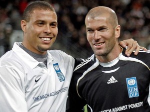 Ronaldo elige su equipo de fútbol 5